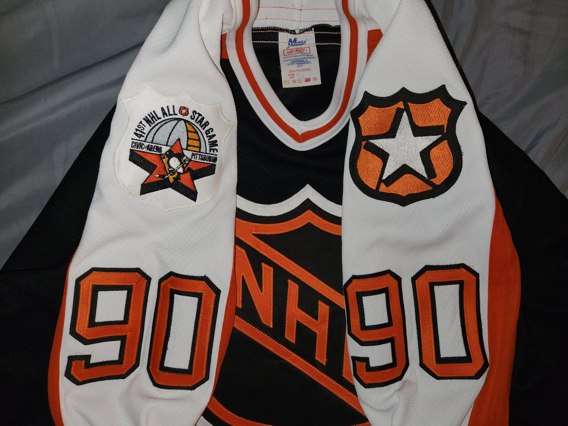 ALEX TREBEK 90 NHL ALL STAR GAME PITTSBURGH 1990 AUTHENTIC CCM HOCKEY –  DSPthrift